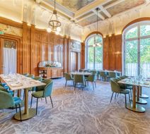 Mercure Lyon Centre Chateau Perrache Exterior