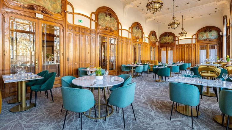 <b>Mercure Lyon Centre Chateau Perrache Exterior</b>. Images powered by <a href="https://iceportal.shijigroup.com/" title="IcePortal" target="_blank">IcePortal</a>.