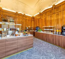 Mercure Lyon Centre Chateau Perrache Exterior