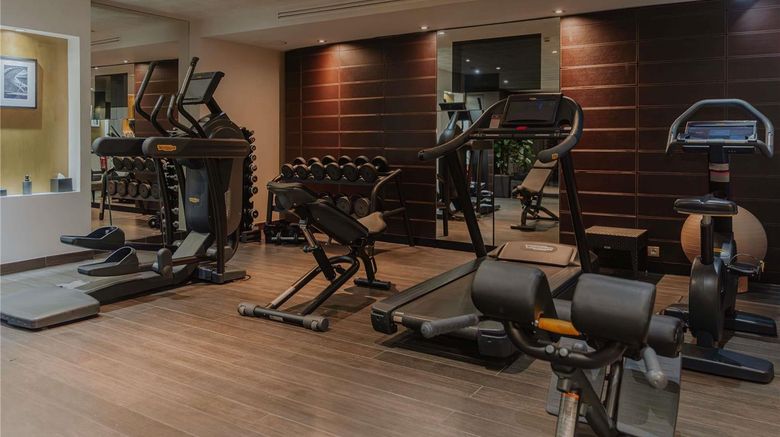 <b>Sofitel Paris Le Faubourg Health</b>. Images powered by <a href="https://iceportal.shijigroup.com/" title="IcePortal" target="_blank">IcePortal</a>.