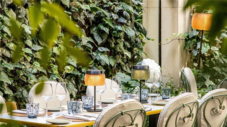 <b>Sofitel Paris Le Faubourg Exterior</b>. Images powered by <a href="https://iceportal.shijigroup.com/" title="IcePortal" target="_blank">IcePortal</a>.