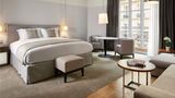 <b>Sofitel Arc de Triomphe Suite</b>. Images powered by <a href="https://iceportal.shijigroup.com/" title="IcePortal" target="_blank">IcePortal</a>.
