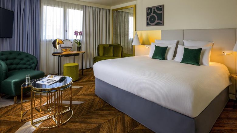 <b>Le Louis Versailles Chateau MGallery Suite</b>. Images powered by <a href="https://iceportal.shijigroup.com/" title="IcePortal" target="_blank">IcePortal</a>.