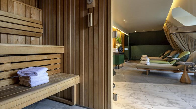 <b>Le Louis Versailles Chateau MGallery Health</b>. Images powered by <a href="https://iceportal.shijigroup.com/" title="IcePortal" target="_blank">IcePortal</a>.