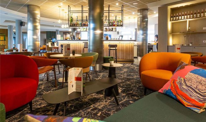 Novotel Bourges Exterior