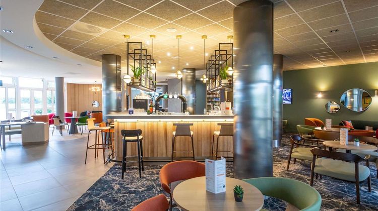 Novotel Bourges Exterior