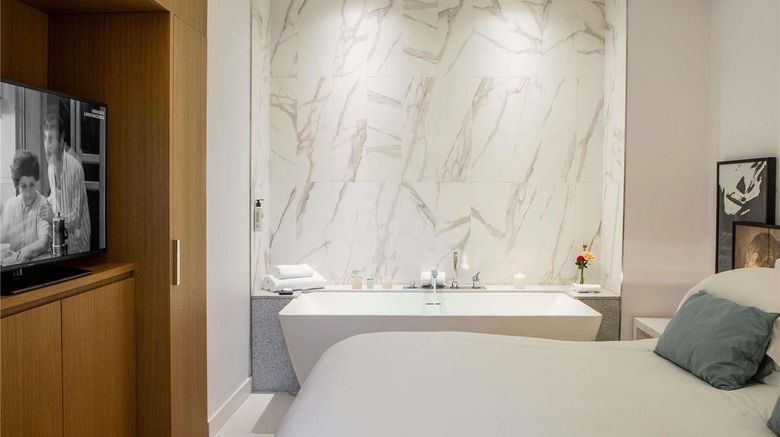 <b>Sofitel Rome Villa Borghese Room</b>. Images powered by <a href="https://iceportal.shijigroup.com/" title="IcePortal" target="_blank">IcePortal</a>.