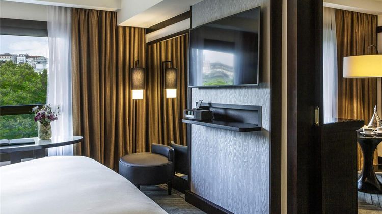 Sofitel Lisbon Liberdade Suite