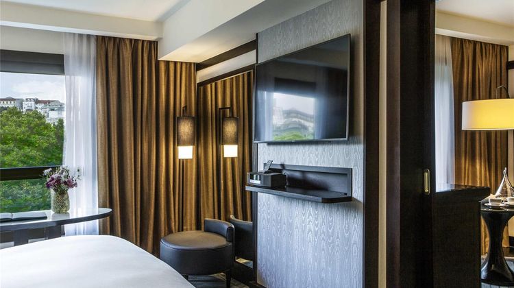Sofitel Lisbon Liberdade Suite