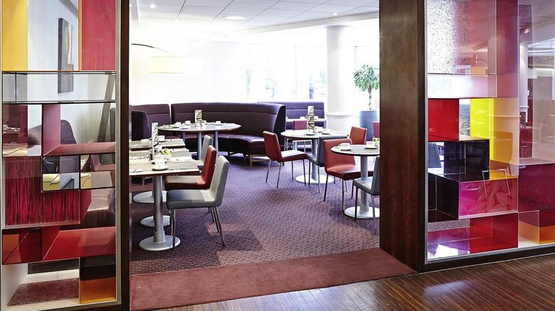 <b>Novotel Sheffield Restaurant</b>. Images powered by <a href="https://iceportal.shijigroup.com/" title="IcePortal" target="_blank">IcePortal</a>.