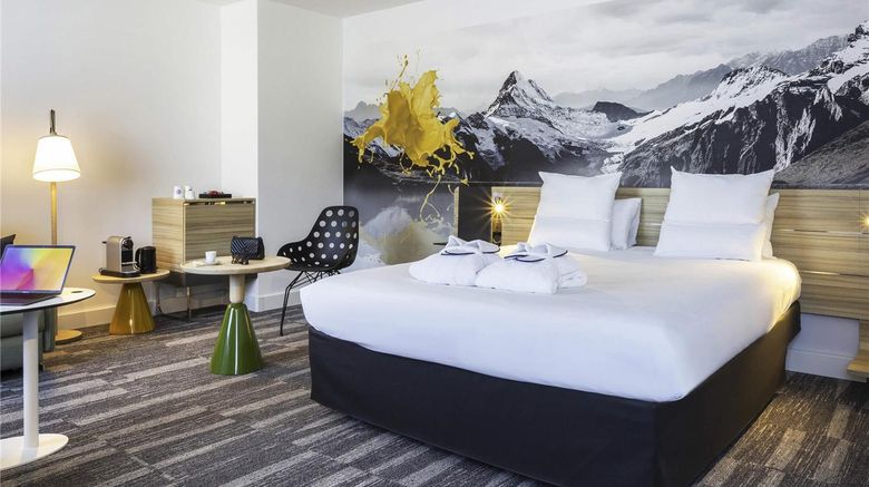 <b>Novotel Annecy Centre Room</b>. Images powered by <a href="https://iceportal.shijigroup.com/" title="IcePortal" target="_blank">IcePortal</a>.