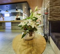 Ibis Hotel Avignon Exterior