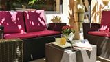 Ibis Hotel Avignon Exterior