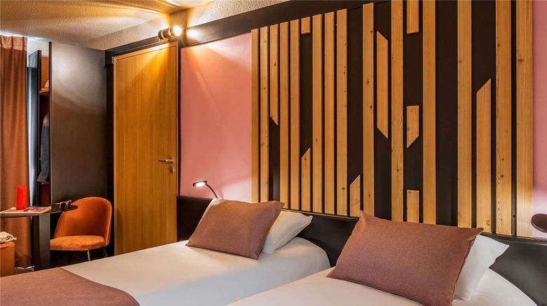 <b>Ibis Styles Boulogne Centre Cathedrale Exterior</b>. Images powered by <a href="https://iceportal.shijigroup.com/" title="IcePortal" target="_blank">IcePortal</a>.