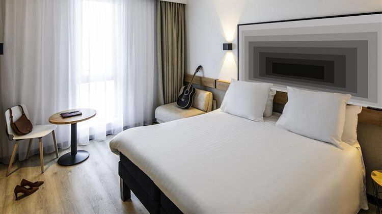 Ibis Hotel Brest Room