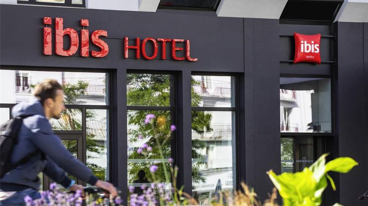 Ibis Hotel Brest Exterior