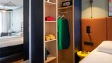 Ibis Cannes Centre Room
