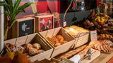 <b>Ibis Cannes Centre Restaurant</b>. Images powered by <a href="https://iceportal.shijigroup.com/" title="IcePortal" target="_blank">IcePortal</a>.