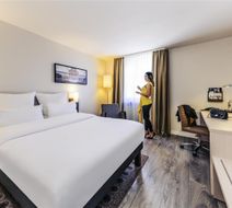 Mercure Hotel Muenchen Sued Messe Room