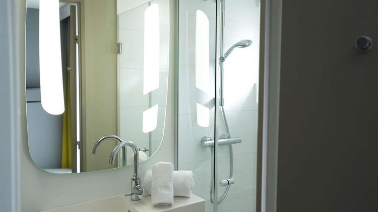 Ibis Hotel Colmar Room