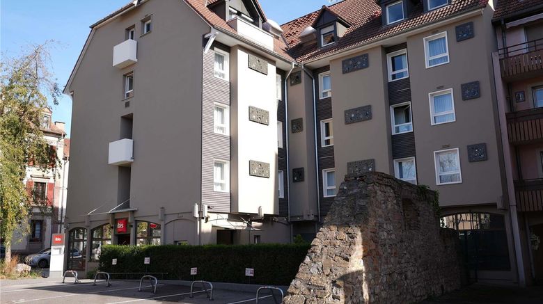 <b>Ibis Hotel Colmar Exterior</b>. Images powered by <a href="https://iceportal.shijigroup.com/" title="IcePortal" target="_blank">IcePortal</a>.