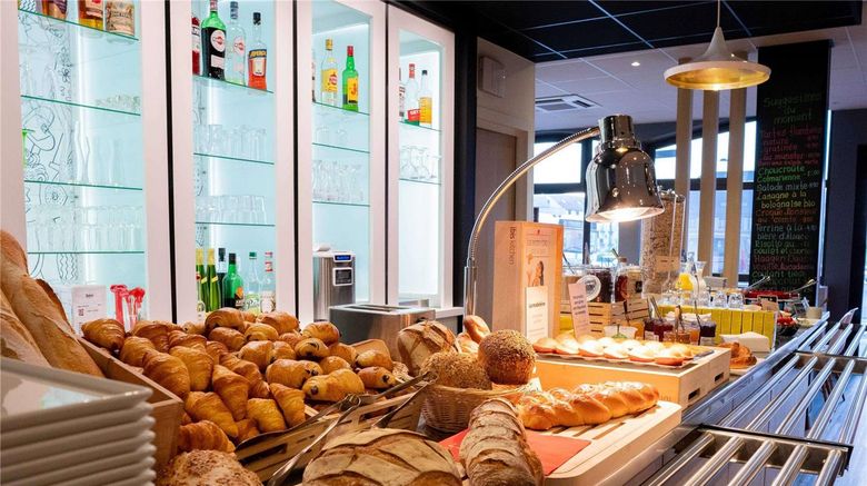 <b>Ibis Hotel Colmar Restaurant</b>. Images powered by <a href="https://iceportal.shijigroup.com/" title="IcePortal" target="_blank">IcePortal</a>.