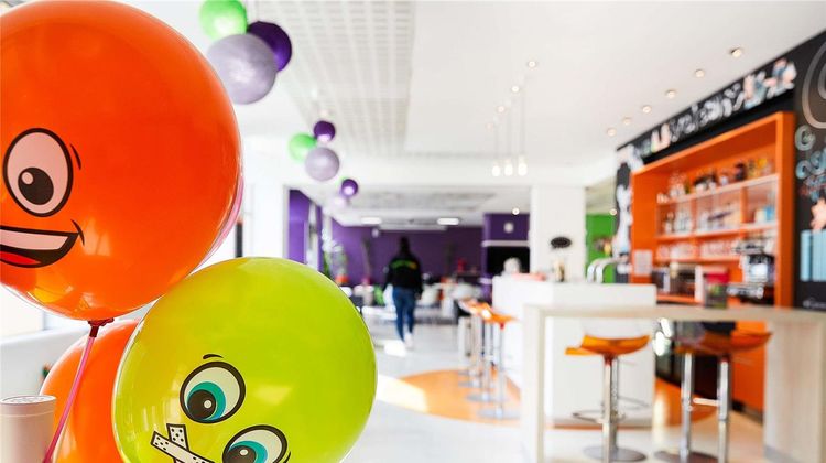 Ibis Styles Lille Centre Gare Beffroi Exterior