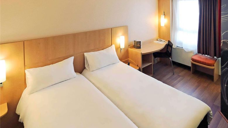 <b>Ibis Montpellier centre Hotel Room</b>. Images powered by <a href="https://iceportal.shijigroup.com/" title="IcePortal" target="_blank">IcePortal</a>.