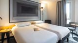 Ibis Sainte Catherine Room