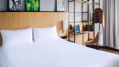 Ibis Cambronne Paris Tour Eiffel