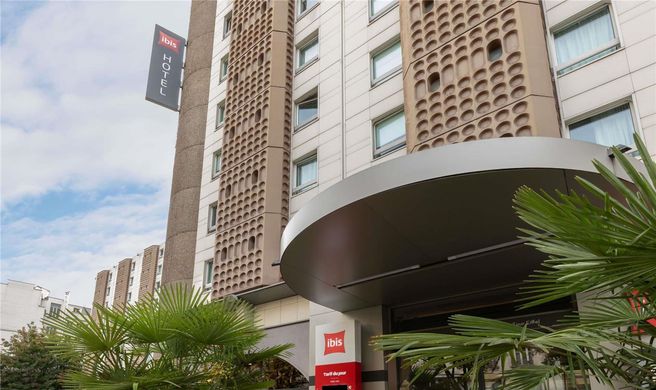 Ibis Cambronne Paris Tour Eiffel Exterior
