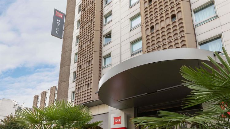 Ibis Cambronne Paris Tour Eiffel Exterior