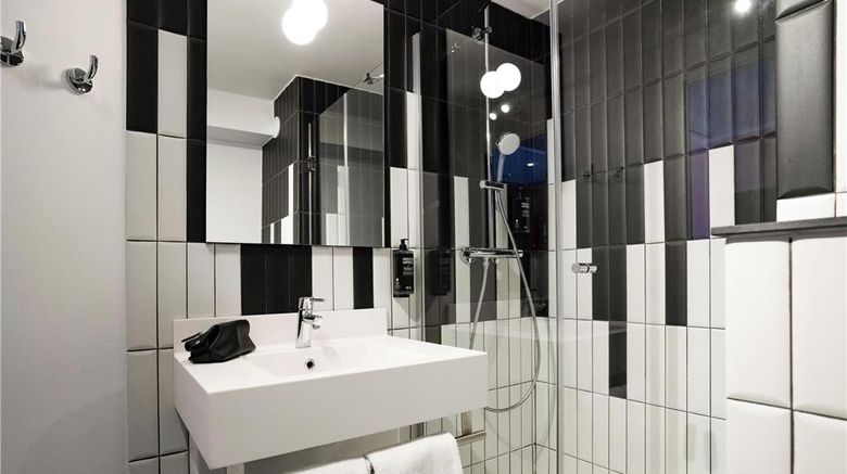 <b>Ibis Styles Paris Mairie Issy Room</b>. Images powered by <a href="https://iceportal.shijigroup.com/" title="IcePortal" target="_blank">IcePortal</a>.