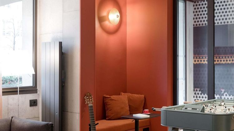Ibis Paris Rueil-Malmaison Exterior