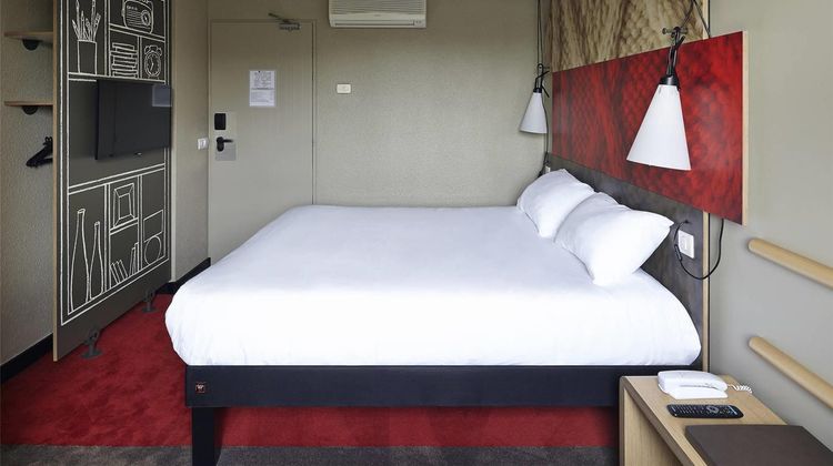 Ibis Paris Marne La Vallee Room