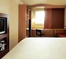 Ibis Hotel Poitiers Exterior