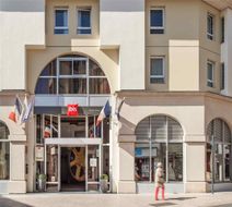 Ibis Hotel Poitiers Exterior