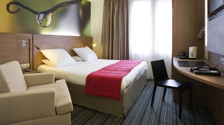 Mercure Quimper Centre Room