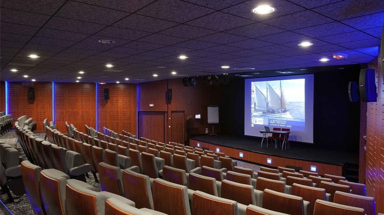 Mercure Quimper Centre Meeting