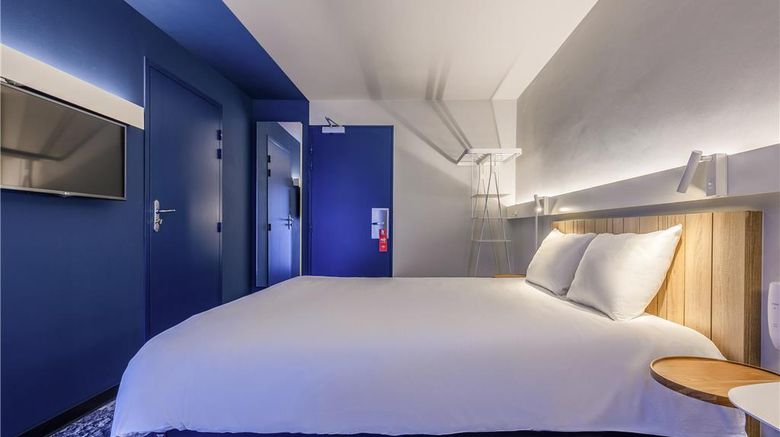 <b>Ibis La Rochelle Centre Historique Room</b>. Images powered by <a href="https://iceportal.shijigroup.com/" title="IcePortal" target="_blank">IcePortal</a>.