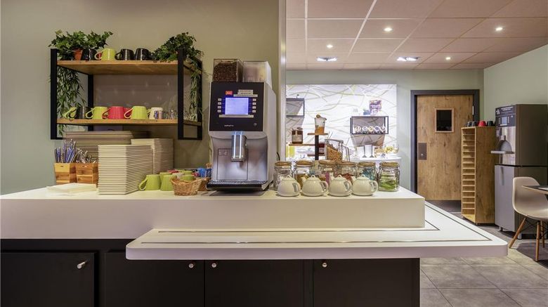<b>Ibis La Rochelle Centre Historique Restaurant</b>. Images powered by <a href="https://iceportal.shijigroup.com/" title="IcePortal" target="_blank">IcePortal</a>.