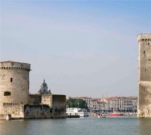 Ibis La Rochelle Centre Historique Exterior