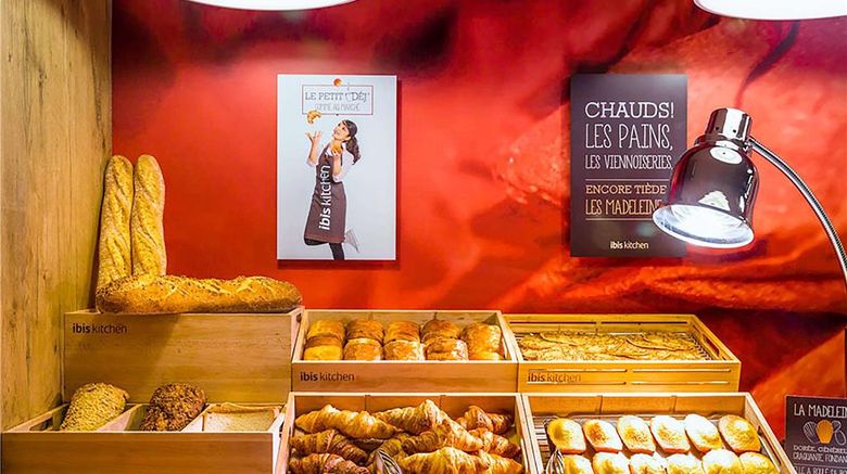 <b>Ibis Hotel Toulouse Centre Restaurant</b>. Images powered by <a href="https://iceportal.shijigroup.com/" title="IcePortal" target="_blank">IcePortal</a>.