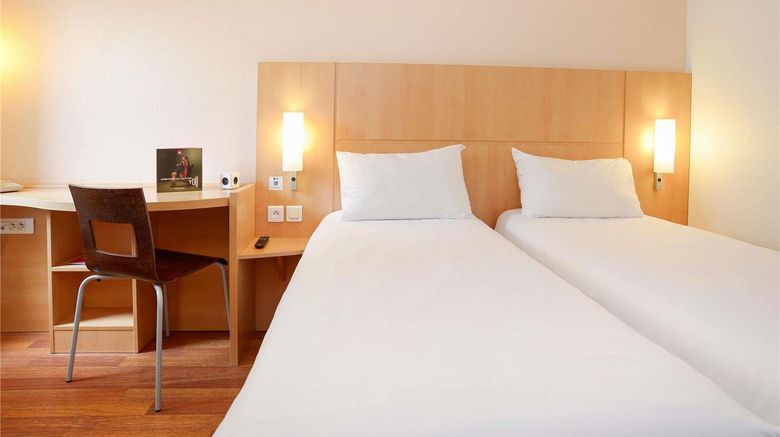 <b>Ibis Hotel Toulouse Centre Room</b>. Images powered by <a href="https://iceportal.shijigroup.com/" title="IcePortal" target="_blank">IcePortal</a>.