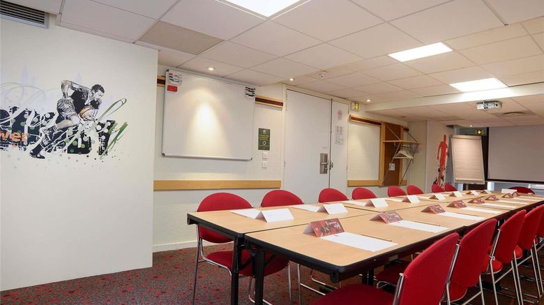 <b>Ibis Hotel Toulouse Centre Meeting</b>. Images powered by <a href="https://iceportal.shijigroup.com/" title="IcePortal" target="_blank">IcePortal</a>.