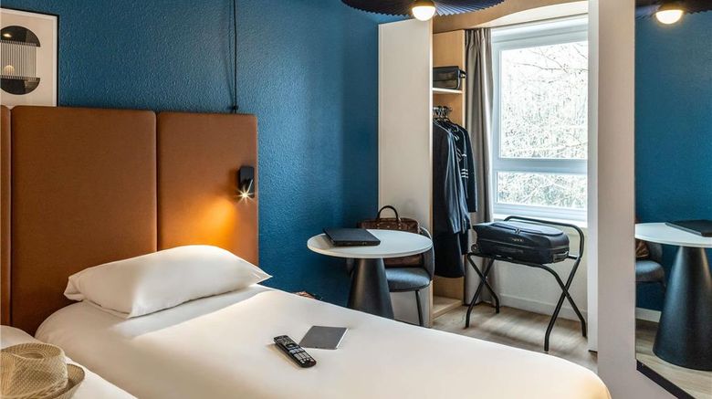 <b>Ibis Hotel Toulouse Ponts-Jumeaux Room</b>. Images powered by <a href="https://iceportal.shijigroup.com/" title="IcePortal" target="_blank">IcePortal</a>.
