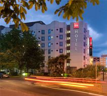 Hotel Ibis Tours Centre Exterior