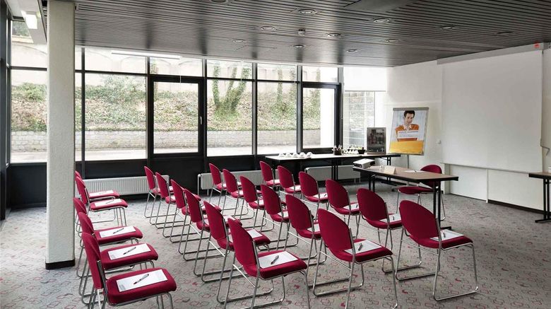 <b>Ibis Hotel Beim Hauptbahnhof Meeting</b>. Images powered by <a href="https://iceportal.shijigroup.com/" title="IcePortal" target="_blank">IcePortal</a>.