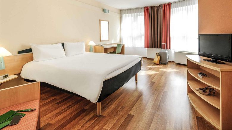 <b>Ibis Bamberg am Schillerplatz Room</b>. Images powered by <a href="https://iceportal.shijigroup.com/" title="IcePortal" target="_blank">IcePortal</a>.