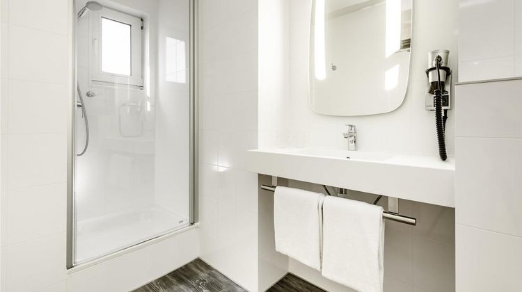 Ibis Frankfurt Centrum Room